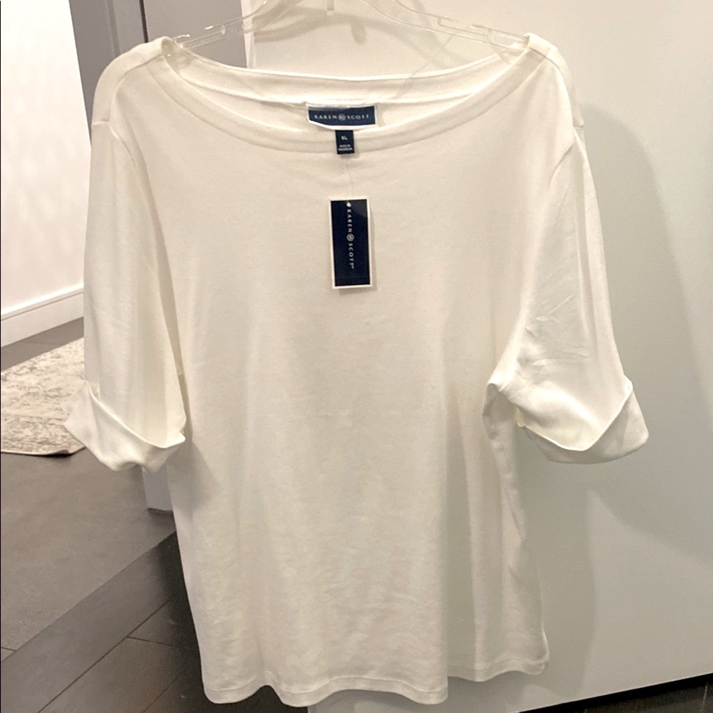 3/4 white top